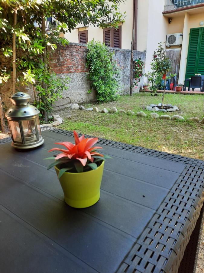 Au Jardin de Florence Bed & Breakfast Exterior foto